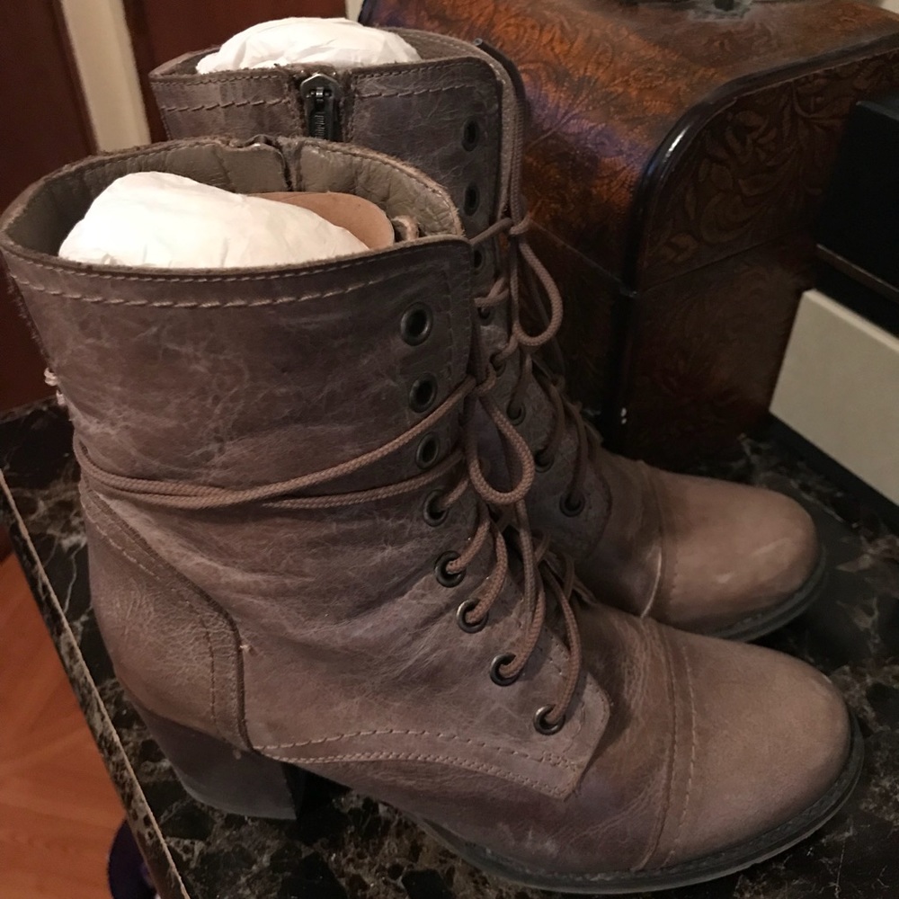 Steve Madden Ankle Boot with Side Zipper & Laces